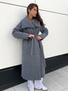 Stylish winter coat with warm cotton and lace-up design