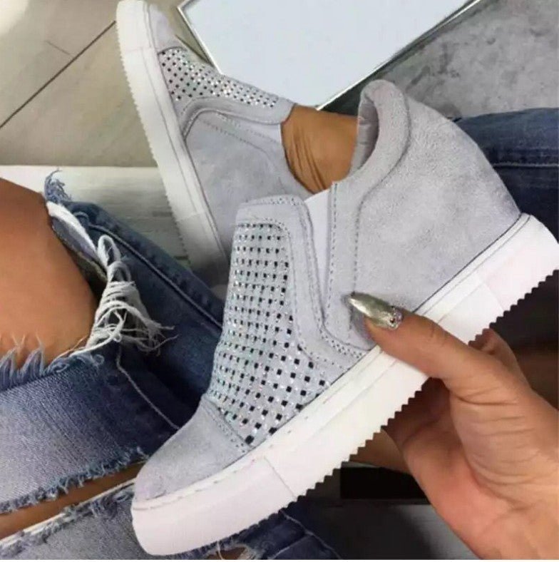 Idile - Rhinestone Hollow Loafers