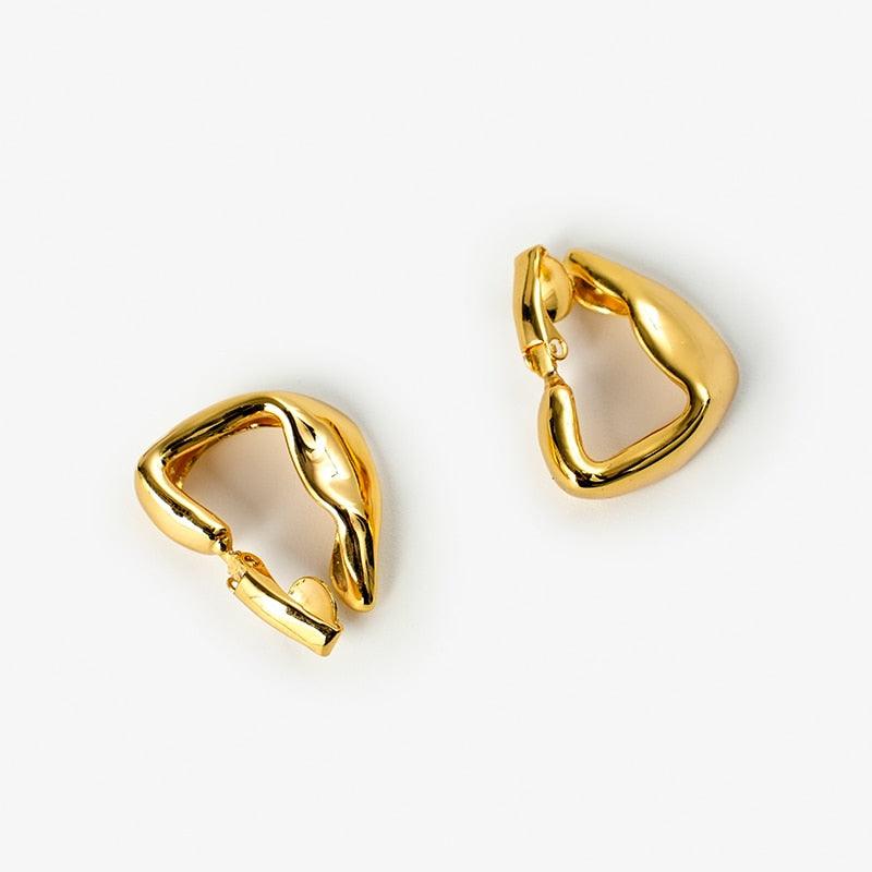 Sephora - 18 carat gold Triangle Shape hoop earrings - Jimi Brothers 