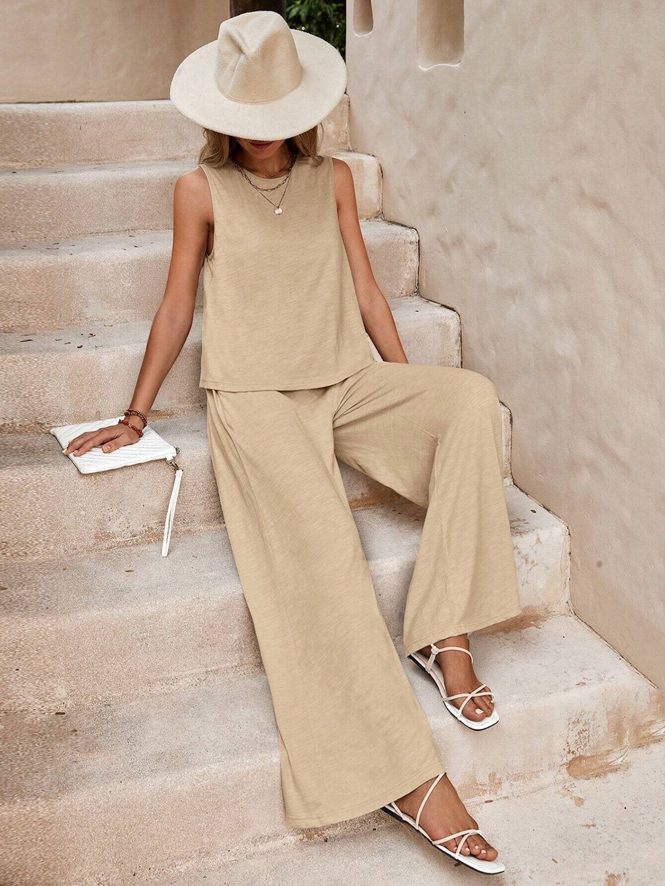 Women's Two Pieces Suit With Sleeveless Tank Top And Wide-Leg Pants